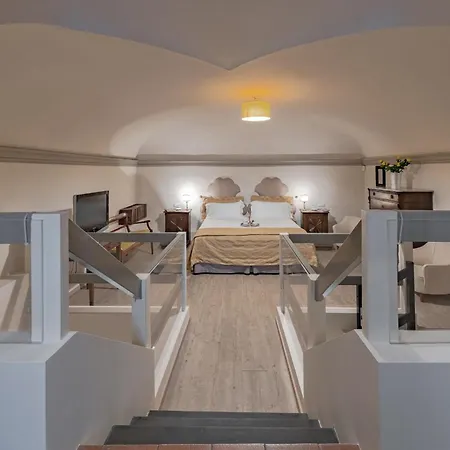 Ares Apartment Florence